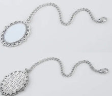 Load image into Gallery viewer, Personalized Graduation Cap or Wedding Memorial Charm