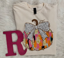 Load image into Gallery viewer, Brushstroke Pumpkin Tee
