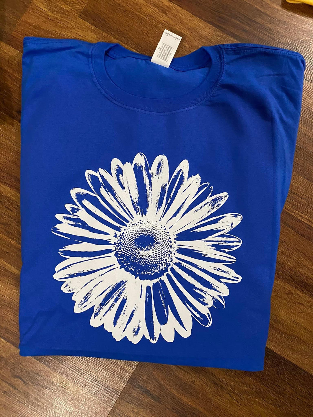 Daisy Tee